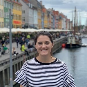 Meet your Posher, Lily